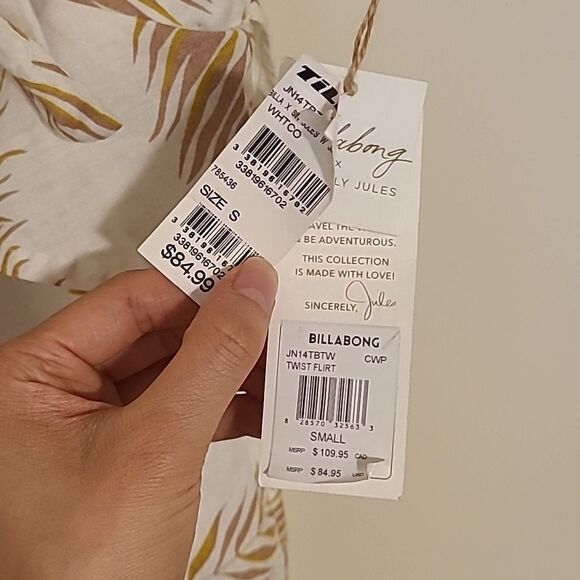 NWT Billabong Sincerely Jules Twist Flirt Jumpsuit Palm tropical resortwear sml - Picture 3 of 8